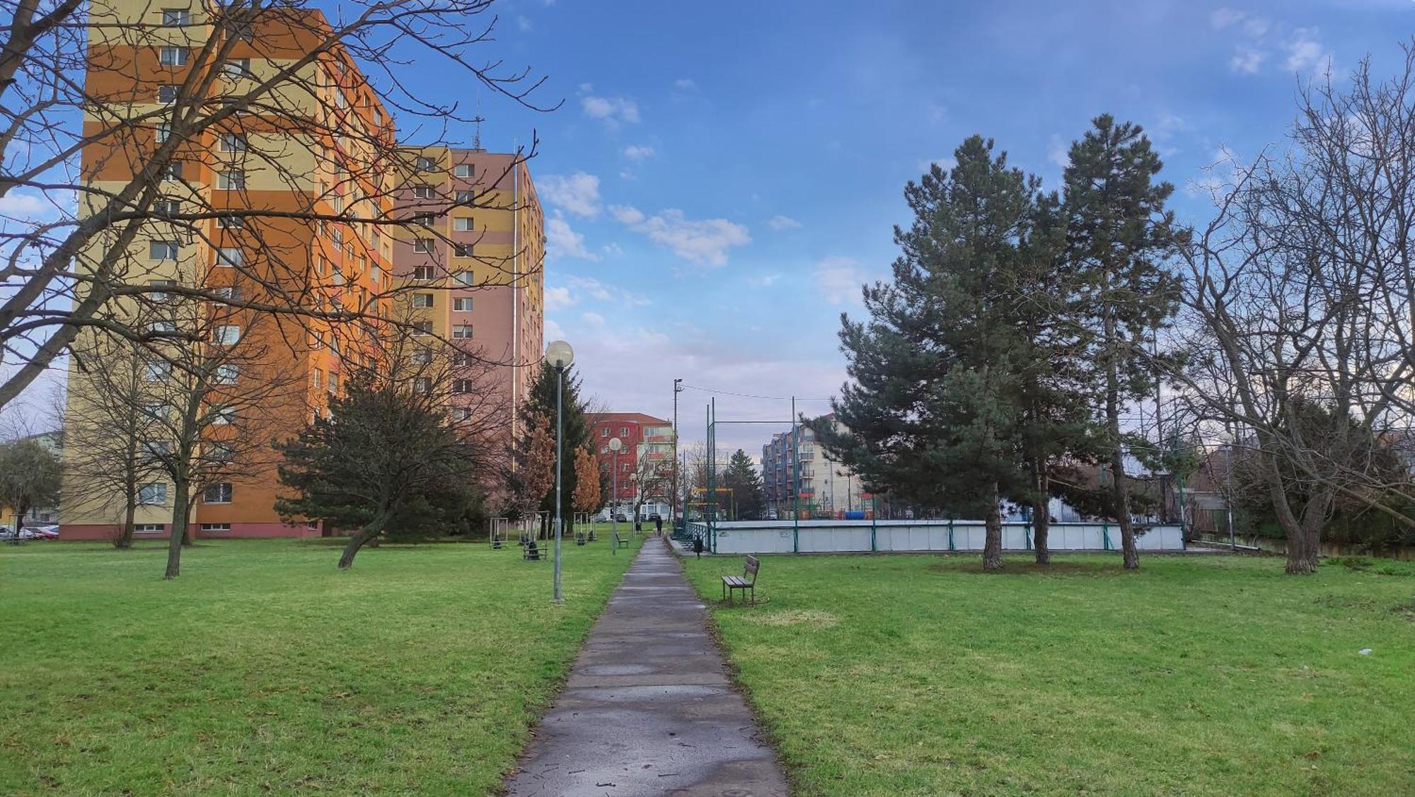 Elegant Escape Apartment III - Free Parking, Easy Access To City Center Bratislava Dış mekan fotoğraf